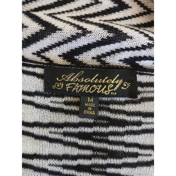 Absolutely Famous Cardigan Medium Open Black White Geometric Print - Picture 13 of 13